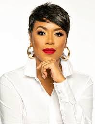 Roslyn Gary's Instagram, Twitter & Facebook