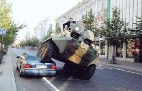 O desfile ocorrerá por ordem de jair bolsonaro. Felipe Ø¯Ø± ØªÙˆÛŒÛŒØªØ± Bolsonaro Foi Visto Andando De Tanque No Rio De Janeiro Passando Por Cima Dos Carros Dos Petistas Https T Co Qunoyqefhn