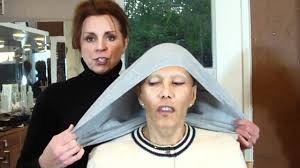 Then bring the ends forward and tie them in the front. Easy T Shirt Head Wrap For Chemo Patients Chemo Hair Loss Chemo Hair Scarves For Cancer Patients
