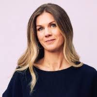 Janelle Fennessy's Instagram, Twitter & Facebook