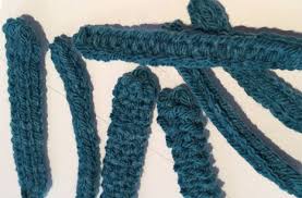 This easy knotted cord and pearl necklace tutorial is by beads a to z uses hemp cord but i am sure other colored cords. I Cord Techniques Tips Jill Wolcott Knits