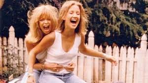 Goldie hawn and daughter kate hudson are about to be exposed by someone who was once very close to them. Goldie Hawn And Kate Hudson Why Their Mother Daughter Relationship Is So Watchable Grazia