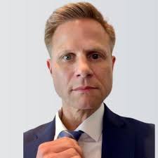 Wade Dawson (@wadedawson4)