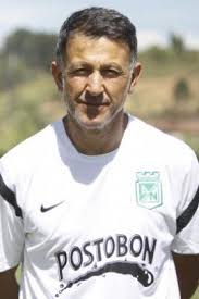 Juan carlos osorio consideró lamentable la decisión tomada de zlatko dalic de guardar a varios jugadores titulares tras la derrota frente a perú. Juan Carlos Osorio Libre Estadisticas Palmares