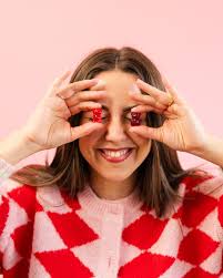 We had fun making these photos with @huerfoods 🍬 leaning in