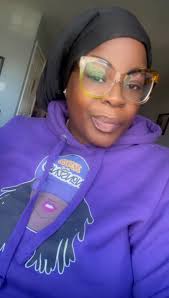 Are Migrants Beating Up Cops in NYC? 🤔