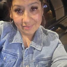 We're starting it out pretty good. Guy Fieri's Las Vegas Bloody Mary  Breakfast 🥓🍹😍