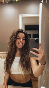 Pin By Uwu Damelioo On Mood In 2020 Aesthetic Girl The Most Beautiful Girl Curly Hair Styles