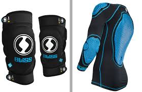 First Look Bliss Arg 1 0 Ltd Top And Knee Pads More Dirt