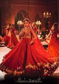 Mahira Khan Red Dress In Movie Parey Hut Love Parey Hut Love Song Morey Saiyan Main Loon Tori Ballayiaan Caught Ever Mahira Khan Dresses Fashion Dresses
