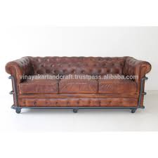 Vind fantastische aanbiedingen voor canape chesterfield. Vintage 3 Garde Chesterfield Canape En Cuir Veritable Industriel En Cuir Canape Avec Cadre De Tuyauterie Et Roues Canape En Cuir De Style Francais Buy Chesterfield Sofa Vintage Industrial Sofa Chesterfield Chesterfield Leather