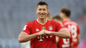 Für mich, aber auch für die moderne geschichte der bundesliga in es war ein legendärer rekord, der lange gehalten hat. Robert Lewandowski Wie Sich Die Saison Entwickelt Ist Wahnsinn Kicker