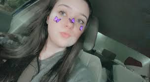 im transferring to Umass in the spring as a freshman!! add me if you are  too!! insta- emmaaborn snap- emma7190