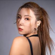 Stanley Thien's Instagram, Twitter & Facebook