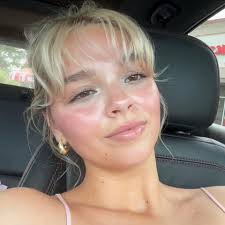 Kaitlyn Hauser in people