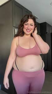 Big Girl - video 3 - ThisVid.com