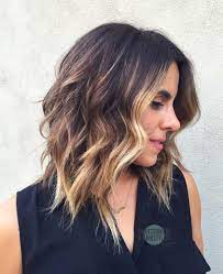 As already pointed out a bit earlier in this article, layering will help add volume to all types of hair, including wavy. Shoulder Length Haircuts For Women With Wavy Hair Novocom Top