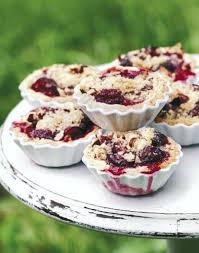Tartelettes Aux Cerises Et Aux Noisettes Recette Mini Tarte Noisette Biscuits Moelleux