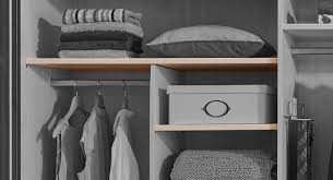 Der vorteil dieser modelle liegt darin, dass sie sich das bohren ersparen und damit auch keine löcher in ihrem. Grundlagen Zu Schrankmobeln Fur Das Schlafzimmer Betten De