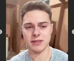 Aktor adam zdrójkowski dołączył do akcji #gotowidopomocy i został naszym wolontariuszem. Rodzinka Pl Koniec Serialu Wstrzasnal Adamem Zdrojkowskim Poplakal Sie Podczas Pozegnania Super Express