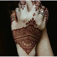 3 136 Likes 7 Comments Ubercode Hennainspire Hennainspire On Instagram Mehndi Designs Latest Mehndi Designs Mehndi Designs For Fingers