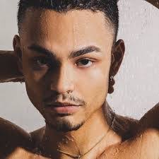 Emilio Saucedo's Instagram, Twitter & Facebook