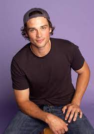 See full list on articlebio.com Tom Welling Biography Height Life Story Super Stars Bio