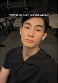 Roland Teo (@rolandteo00)