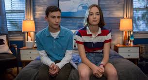 Just as children can struggle with as so too aspergers in adults also presents challenges and hurdles. Asperger Autismus Bei Kindern Netflix Polarisiert Mit Serie Atypical
