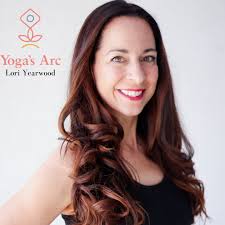 Meet our Lead Teacher ✨BRIANNA✨ Foodie, animal lover, nature enthusiast,  ex-techie, abstract coach, dancer, uber nerd, artist and music explorer