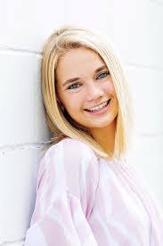 Dustin Schmitz's Instagram, Twitter & Facebook