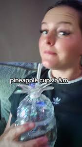 Holly Bascombe Pineapples
