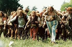 Les premiers projets, avortés, imaginaient louis asyerix funès dans le rôle du petit gaulois. Asterix Et Obelix Contre Cesar Tf1 Depardieu Ivre Palmade Souffre Douleur Les Coulisses Du Tournage Racontees Par Claude Zidi