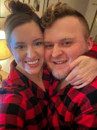 The kids were nestled all snug in their beds… while mom & dad poured a  glass of wine and did all the last minute gift wrapping ❤️🍷🎁 Merry  Christmas to all and