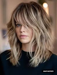 Beautiful Hairstyles and Haircuts for Women Over 50