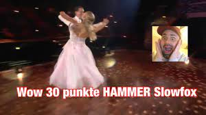 So langsam sollte valentina zumindest mit dem gedanken schwanger. Lets Dance 2021 Valentina Pahde Zeigt Hammer Slowfox 30 Punkte Letsdance Slowfox Paartanz Youtube