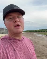 Doug Drown's Instagram, Twitter & Facebook