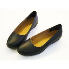 Sejarah perbudakan dan rasisme warga kulit hitam (african american) di amerika serikat. Kasut Formal Flat Perempuan L Kasut Nurse L Kasut Kulit Hitam Sekolah Flat Shopee Singapore