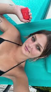 Anna Nuttall (@annanuttall7)