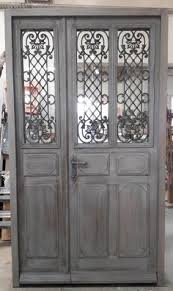 Porte D Entree Ancienne 2 3 1 3 A Grille En Chene Portes D Entree Portes Antiques Porte D Entree Porte Entree Maison Portes