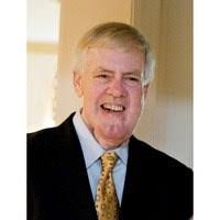 Lesley Moran's Instagram, Twitter & Facebook