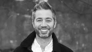 Finely Sliced: Feeling Completely Entrenched in the Story with Aaron  Tompkins