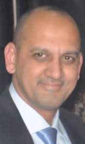 الدكتور مهند عباس جليل الحصري مواليد الكاظمية ١٩٦٨ بكالوريوس طب و جراحة