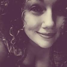 Jade Estes's Instagram, Twitter & Facebook