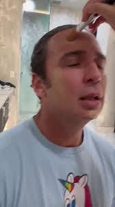 Alan Pariser's Instagram, Twitter & Facebook