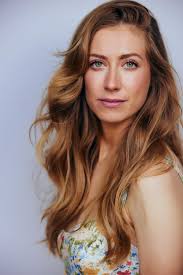 Biography author matching "fiona" (Sorted by Birth date Descending)