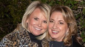 Volunteer Lisa Ford honored at Alzheimers Coachella Valley's fundraiser