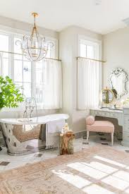 I've been waiting for traditional home magazine to officially release on shelves to share our family room images with you ladies! At Home With Rachel Parcell The Glam Pad