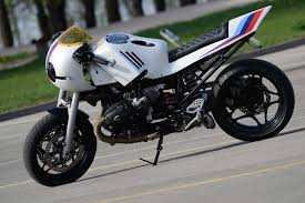 Transforming A Tourer Si Mantas R1200rt Return Of The Cafe Racers Cafe Racer Bmw R1200rt Bmw Cafe Racer