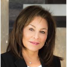 Should You Sell Now? The Lifestyle Factors That Could Tip the Scale